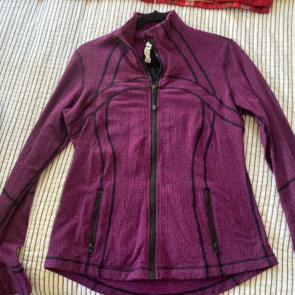 Lululemon jacket size 12